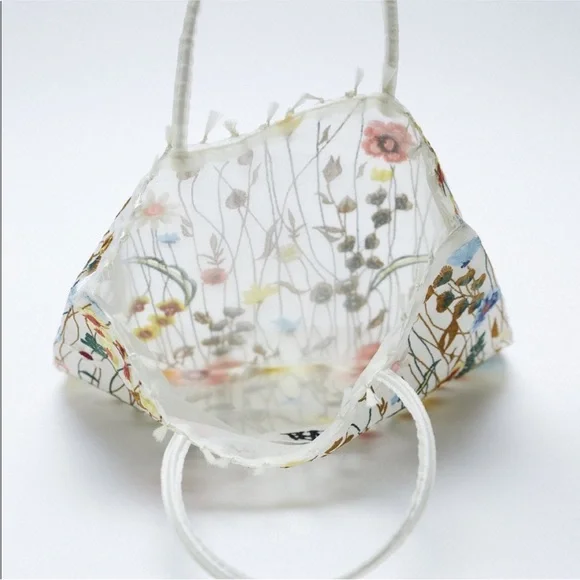 Zara Floral Embroidered Tule White Tote Bag - New - Picture 5 of 7